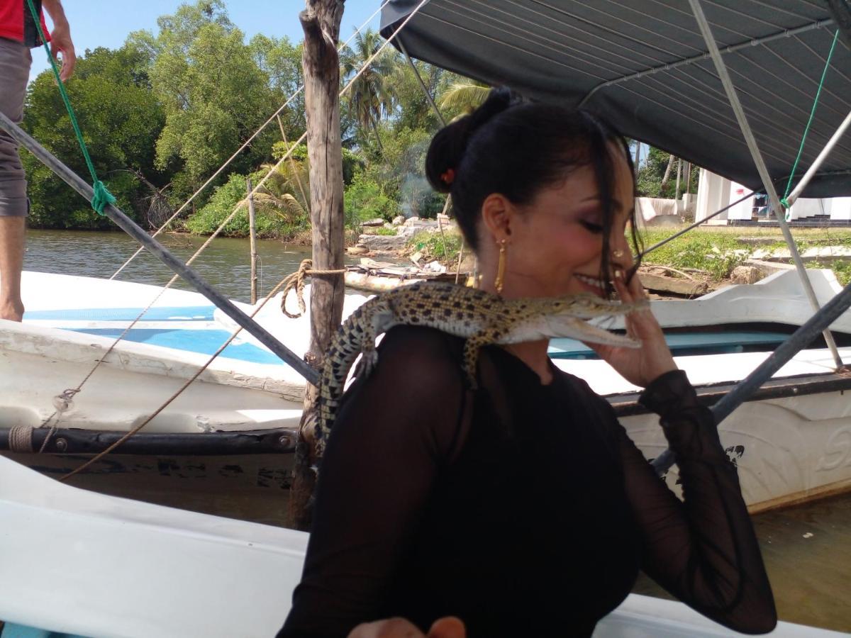Star Home Stay Bentota Bagian luar foto