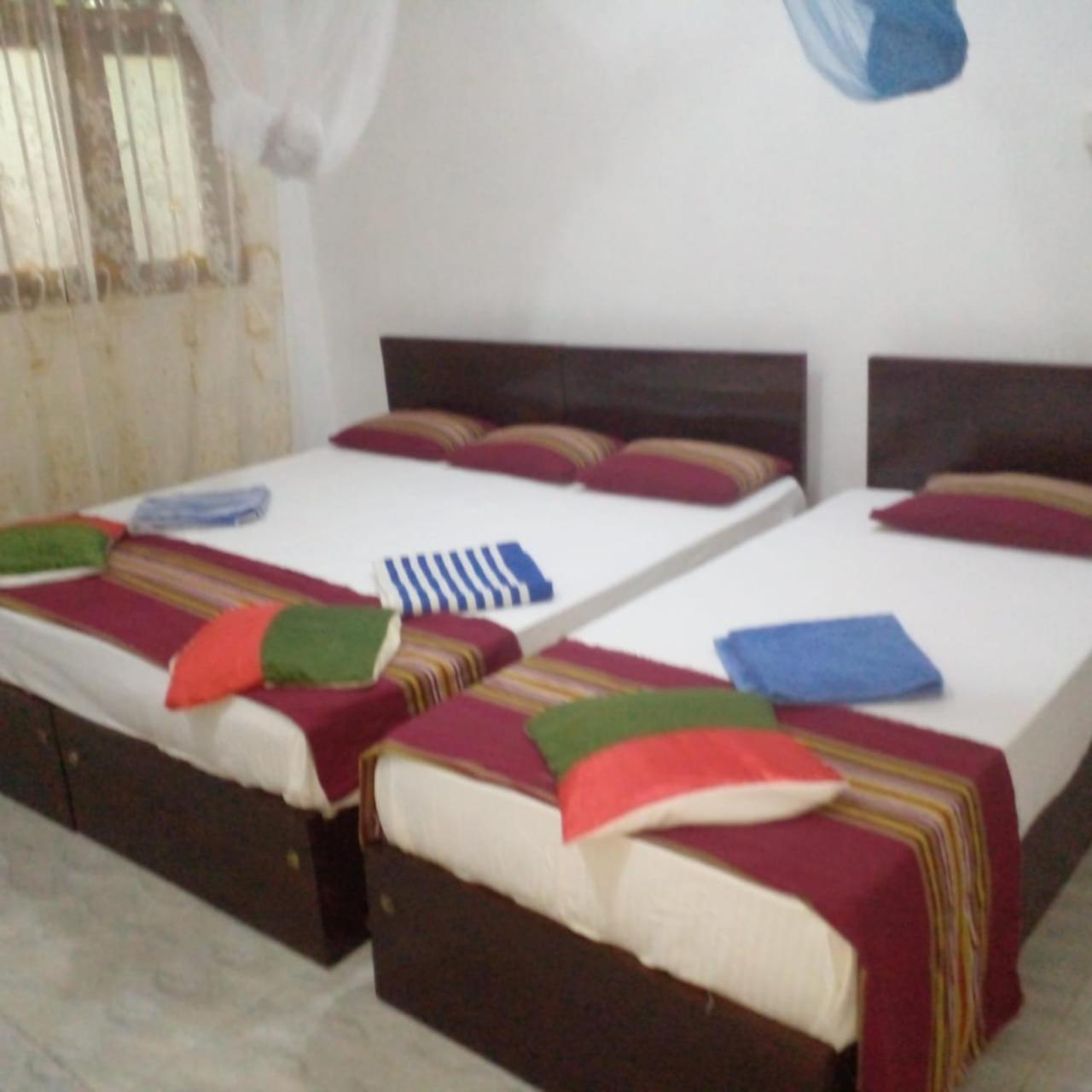 Star Home Stay Bentota Bagian luar foto