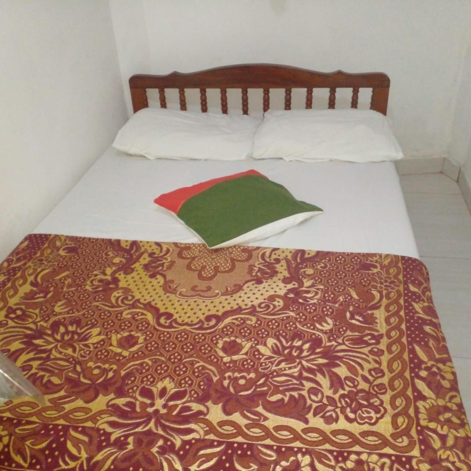 Star Home Stay Bentota Bagian luar foto
